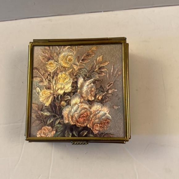 Vintage Square Brass & Sepia Glass Trinket Box mirrored bottom hinged round feet - Picture 6 of 8